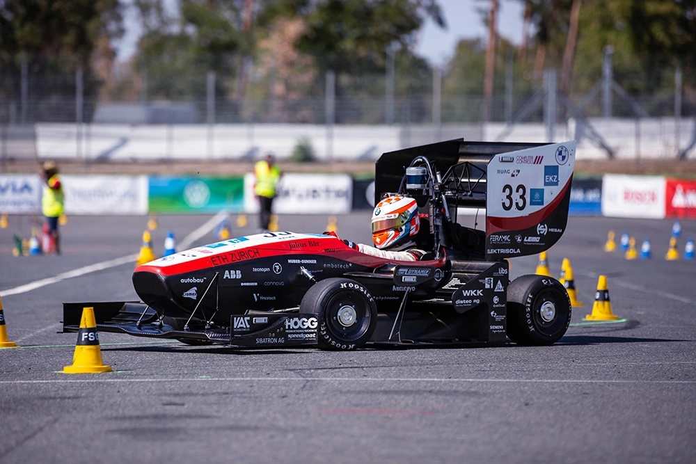Wir unterstützen AMZ Racing mit der Herstellung von Präzisionsbauteilen