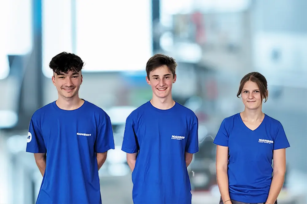 Wir begrüssen unsere neuen Lernenden Franco Lüchinger, Lars Göldi und Zoey Zierler