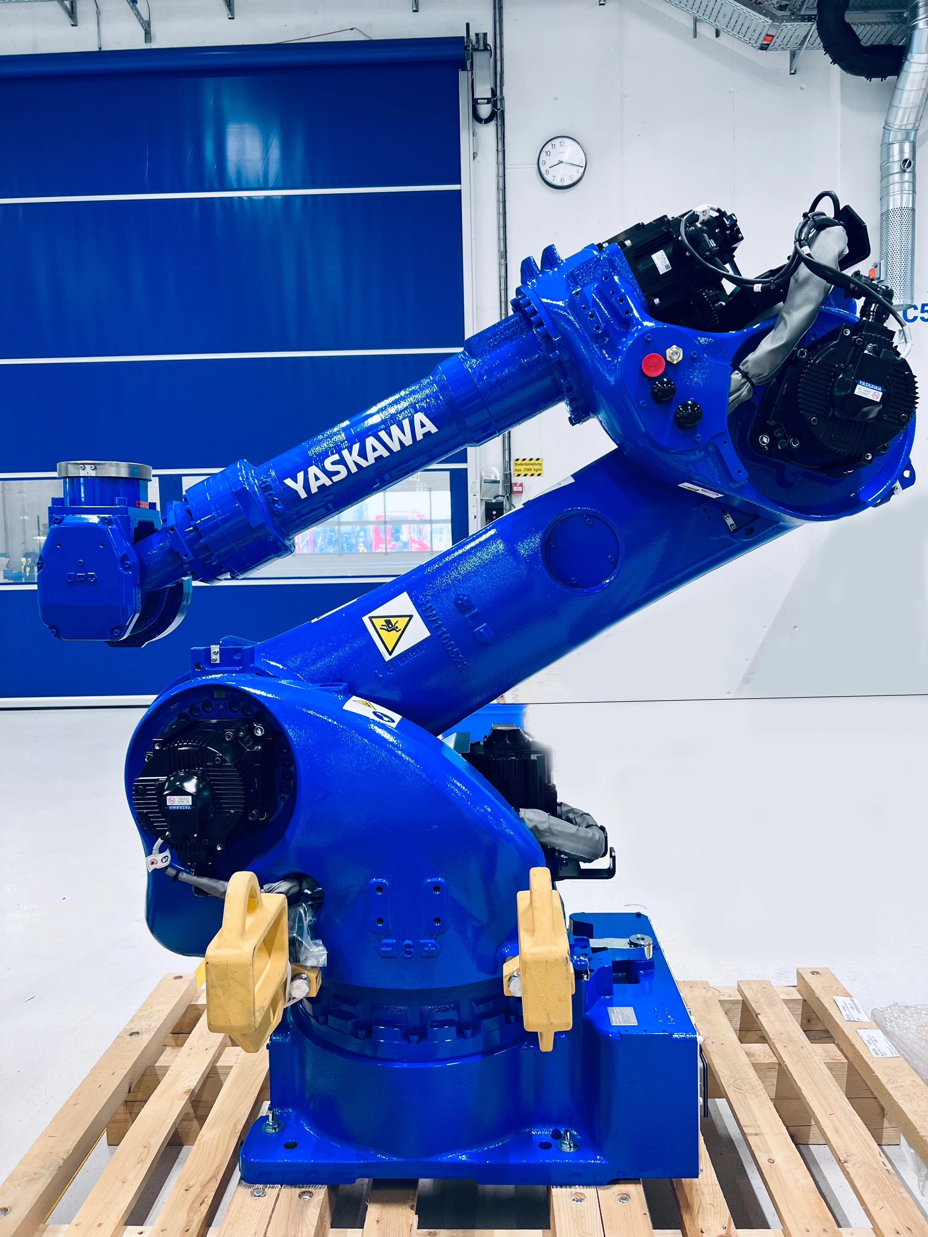 Weiterer Roboter ist eingetroffen