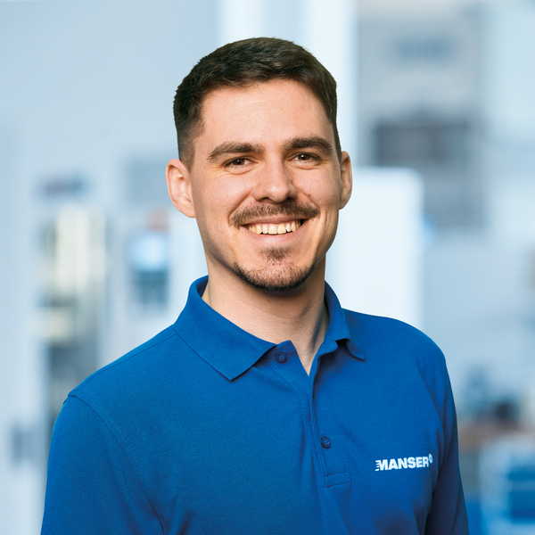 Apprenticeship at Manser: Your top training